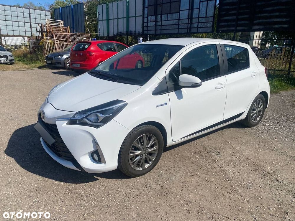 Toyota Yaris - 1