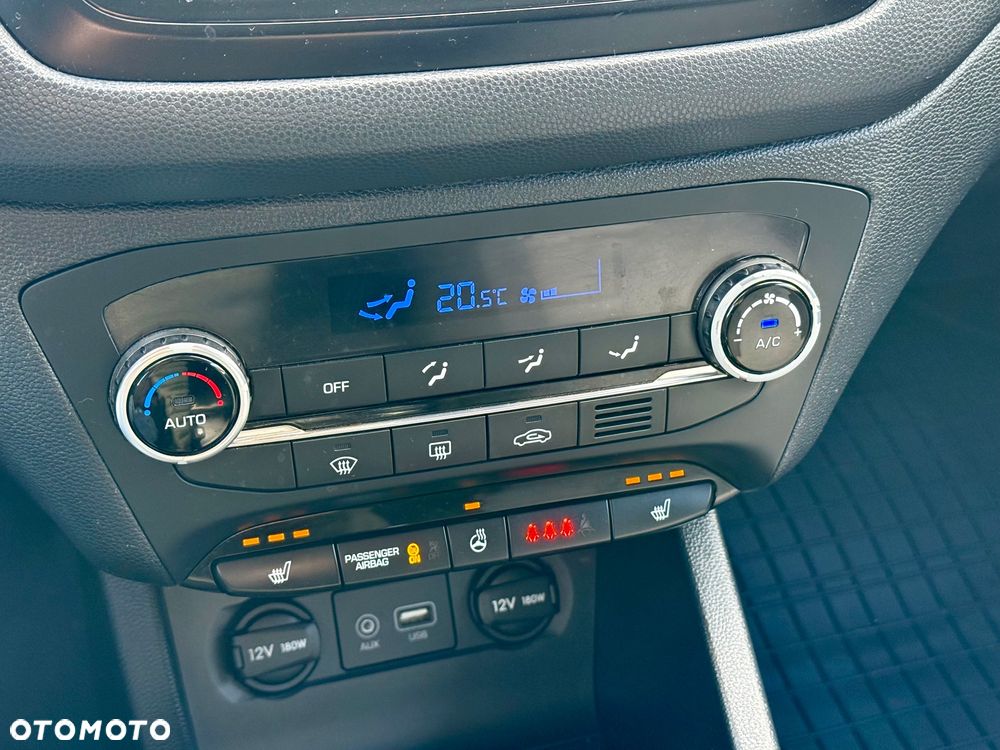 Hyundai i20 1.4 Intro Edition - 25