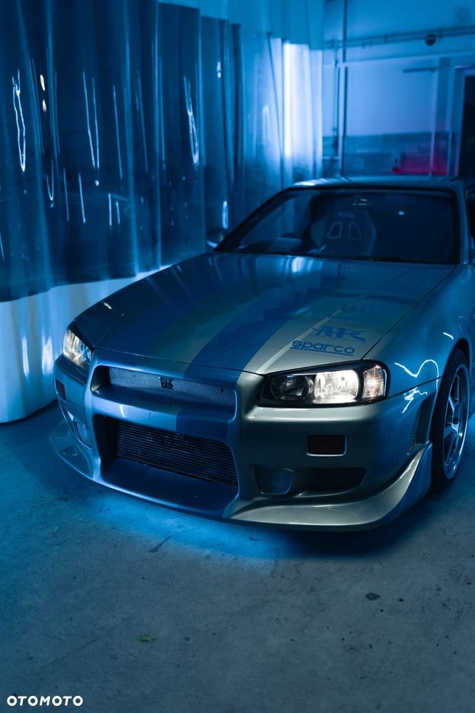 Nissan Skyline - 3