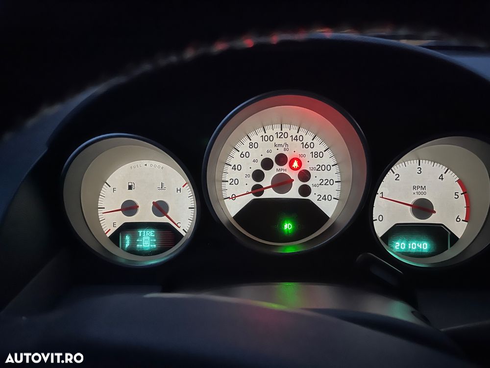 Dodge Caliber 2.0 CRD SXT - 10