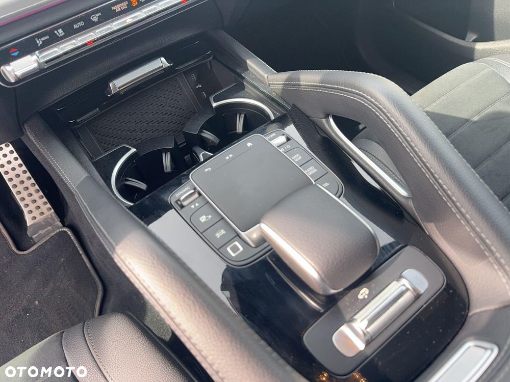 Mercedes-Benz GLE - 16