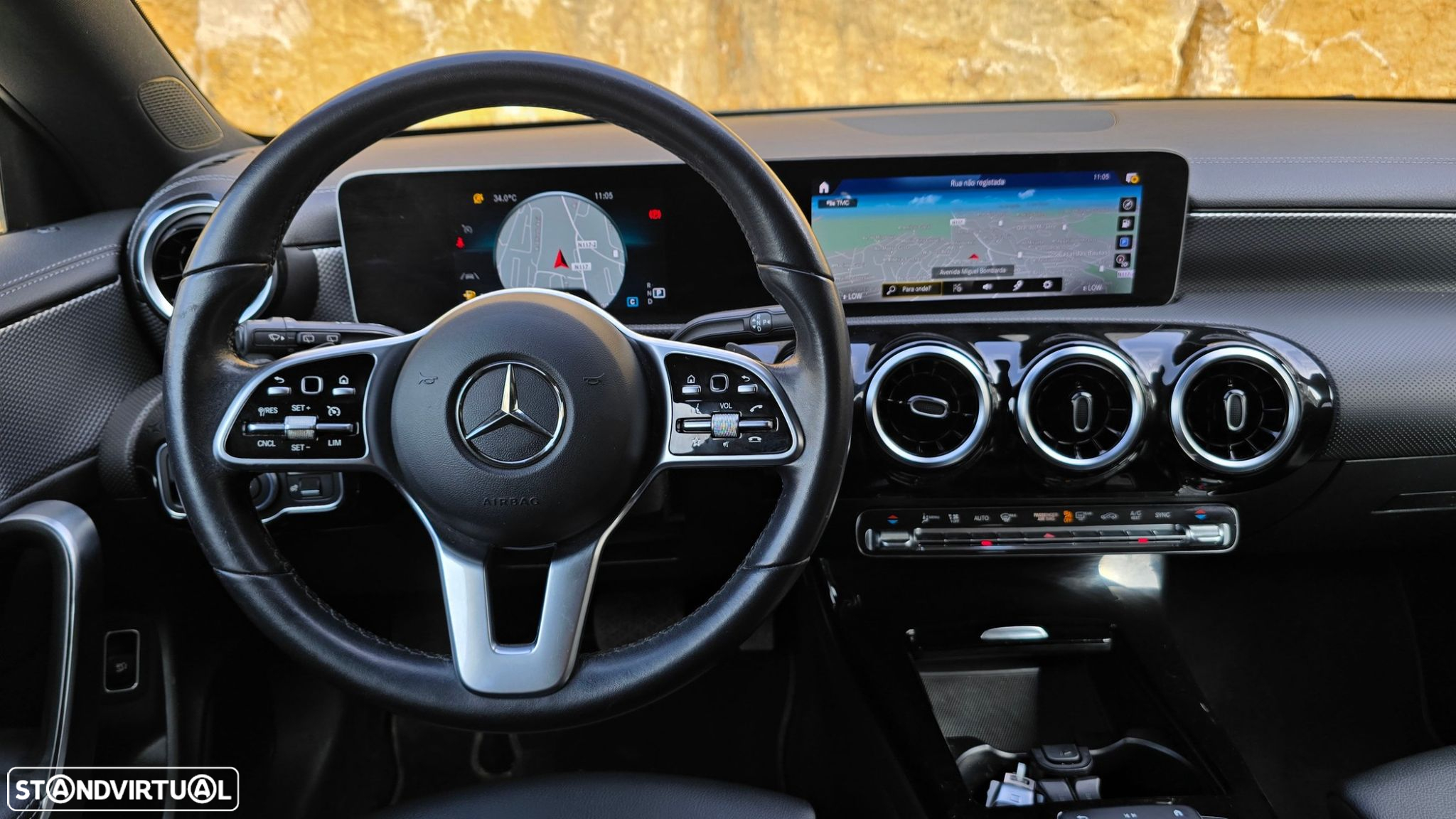 Mercedes-Benz CLA 200 - 13
