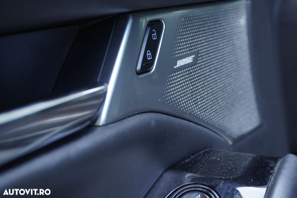 Mazda 3 G122 MHEV - 8