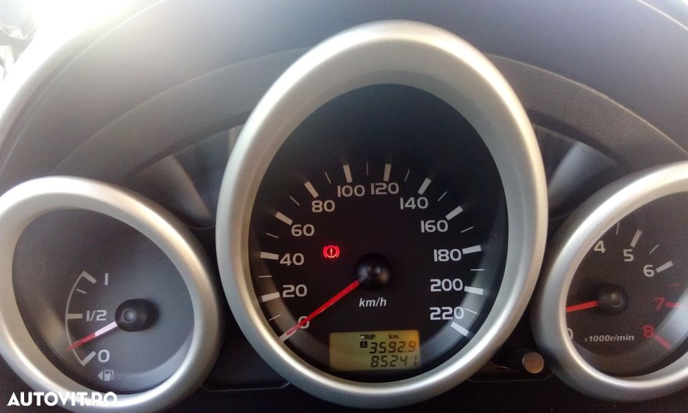 Mitsubishi Colt CZ3 1.3 Invite - 6