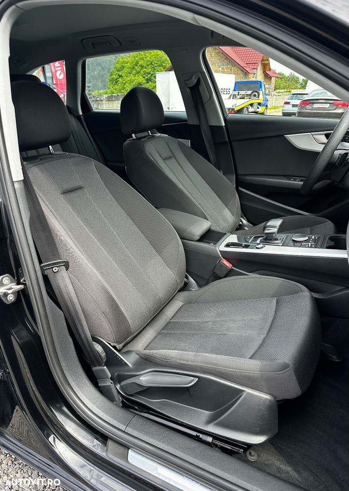 Audi A4 Avant 2.0 TDI ultra S tronic sport - 16
