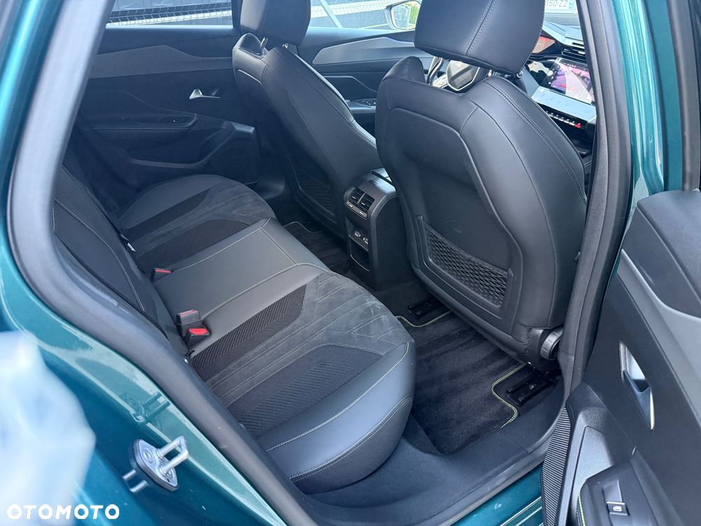 Peugeot 308 BlueHDi 130 EAT8 GT - 14