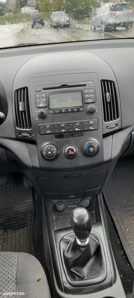Hyundai i30 1.6 CRDI GL Comfort - 2