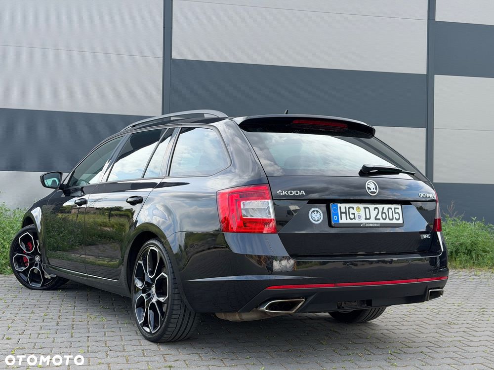 Skoda Octavia 2.0 TDI DSG RS - 14