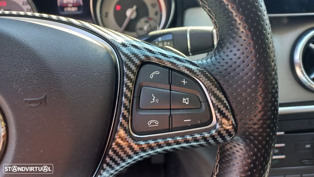 Mercedes-Benz CLA 200 d 7G-DCT Urban - 10