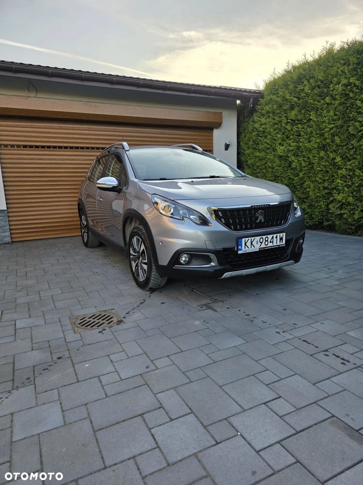 Peugeot 2008 1.2 Pure Tech Allure S&S - 1