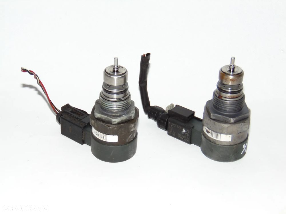 Zawór regulator czujnik ciśnienia paliwa A6110780449 0281002494 Mercedes W169 W245 W203 W211 A B C E Klasa W639 Vito 2.0 2.2 CDI - 3