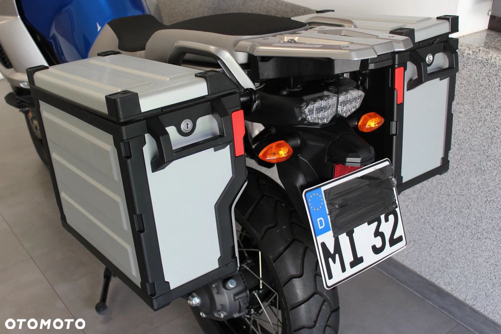 Yamaha Super Tenere - 24