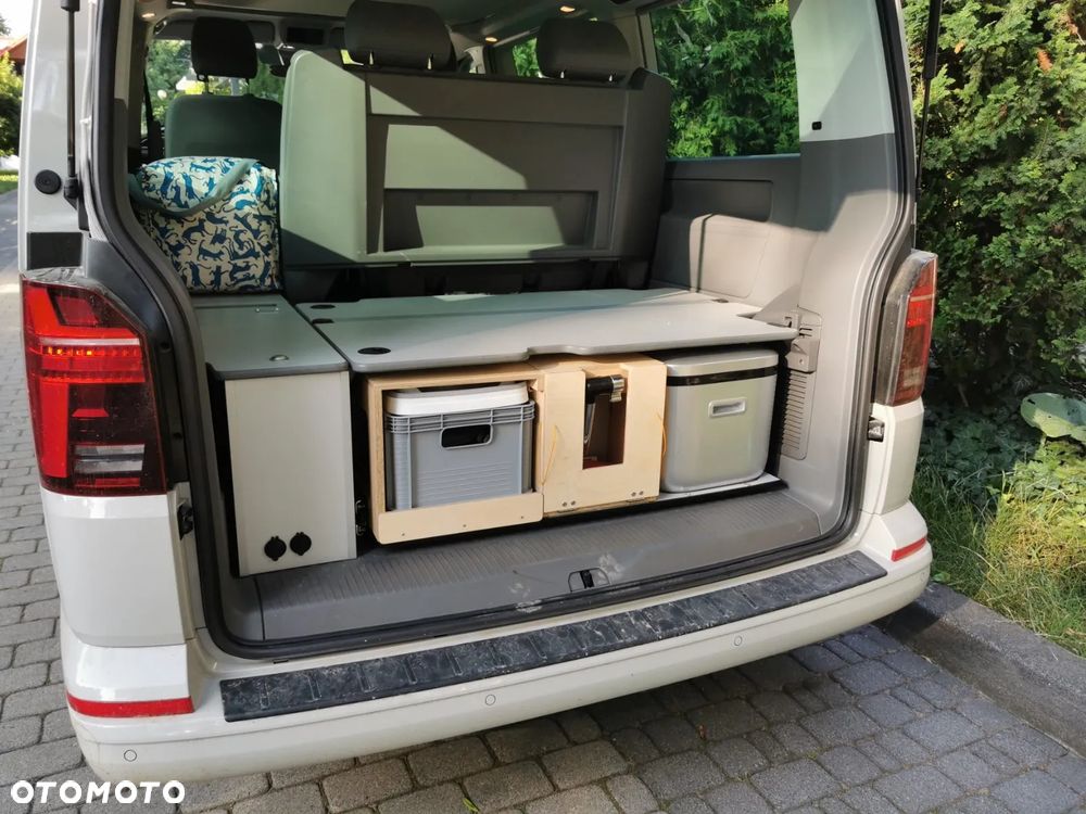 Volkswagen California - 17
