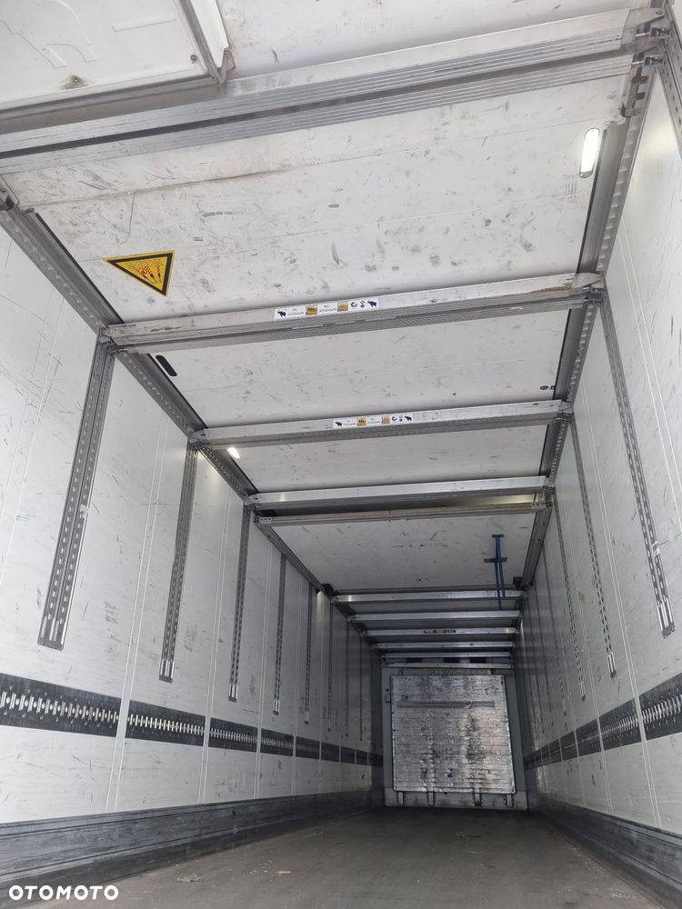 Schmitz Cargobull Schmitz Cargobull Agrega Schmitz Multi Temp. Doppelstock - 20