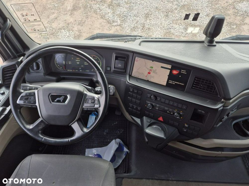 MAN tgx - 17