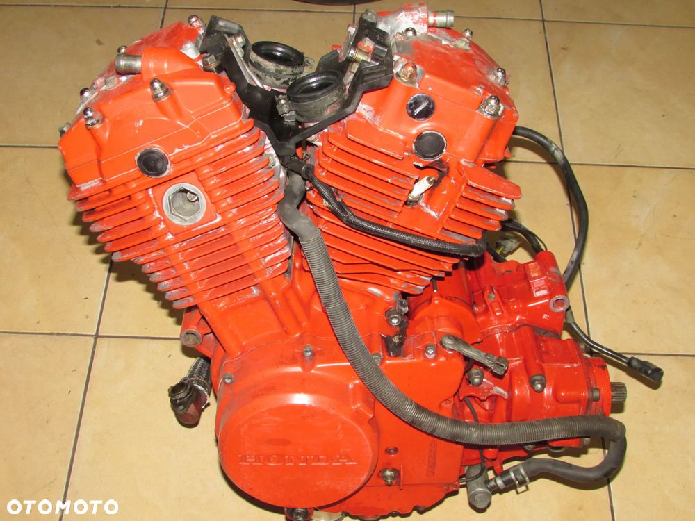 Honda XLV 750 RD01 silnik engine motor - 2