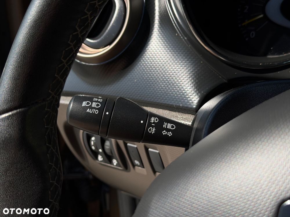 Renault Captur ENERGY TCe 90 Start&Stop Luxe - 23