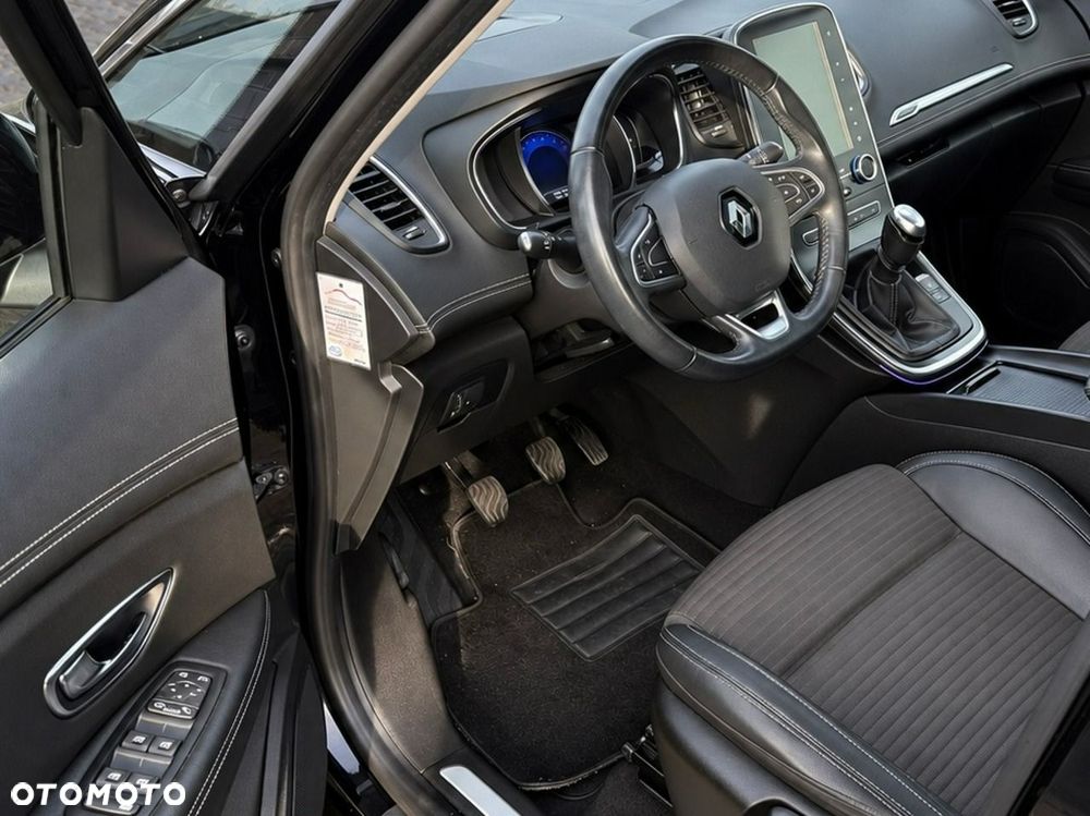 Renault Grand Scenic - 6