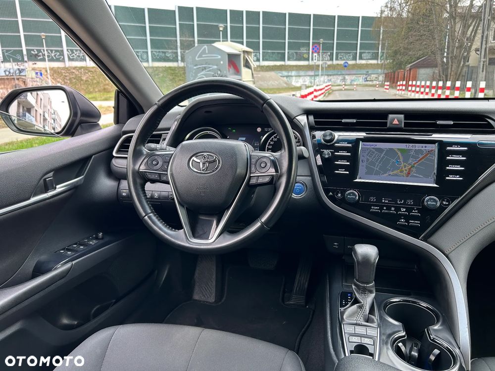 Toyota Camry 2.5 Hybrid Comfort CVT - 13