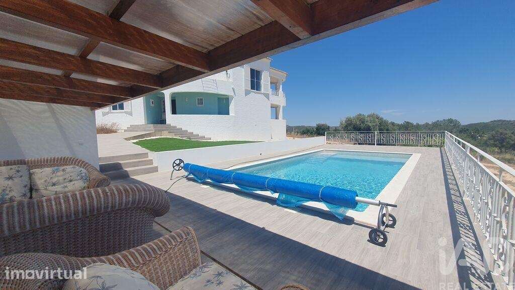 Casa de Campo T4 em Bensafrim e Barão de São João - Grande imagem: 2/39