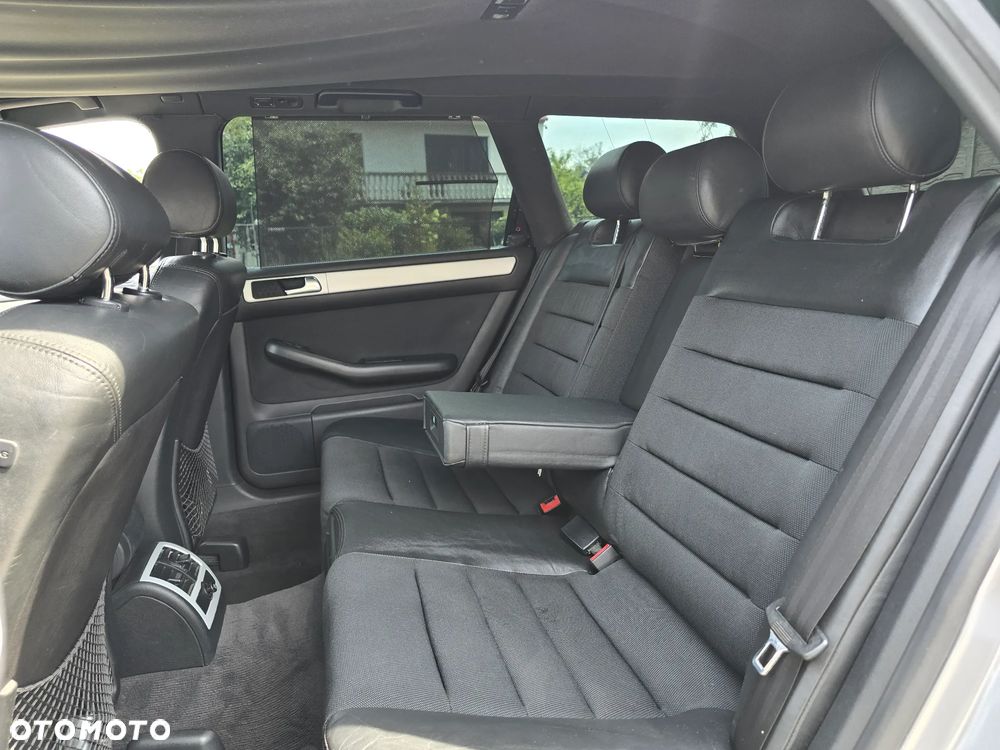 Audi A6 Avant 2.7 T quattro - 16