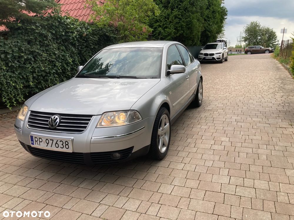 Volkswagen Passat 1.8T Highline Tiptr - 3