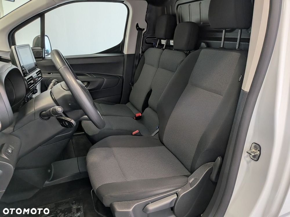 Toyota PROACE CITY - 31