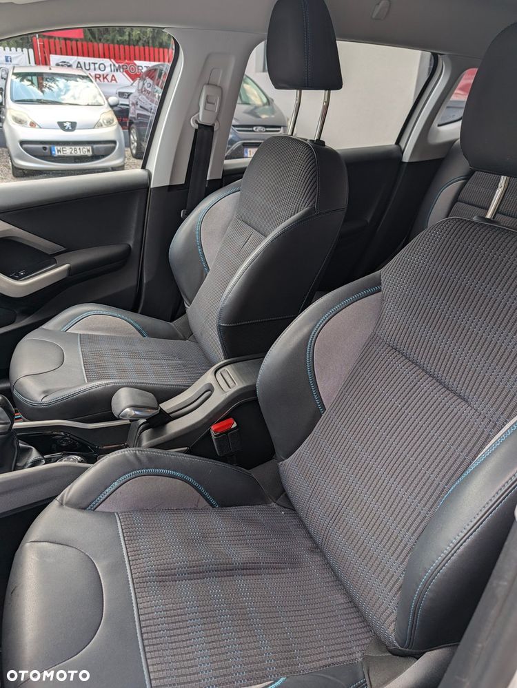 Peugeot 2008 - 6