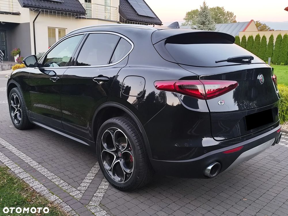 Alfa Romeo Stelvio 2.0 Turbo Tributo Italiano Q4 - 10
