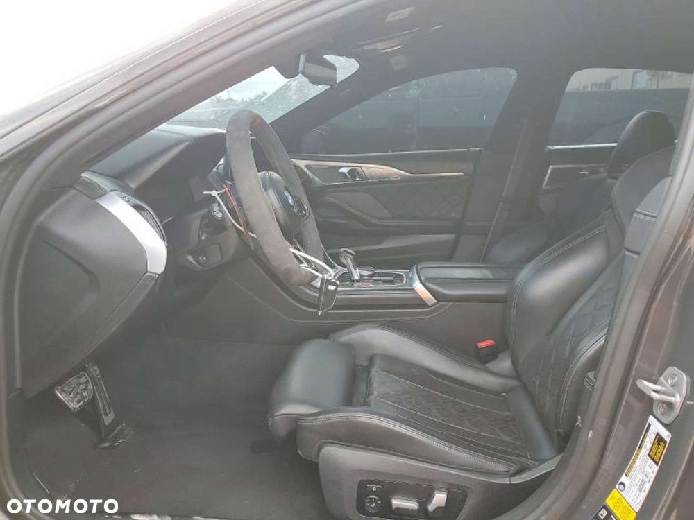 BMW M8 - 7