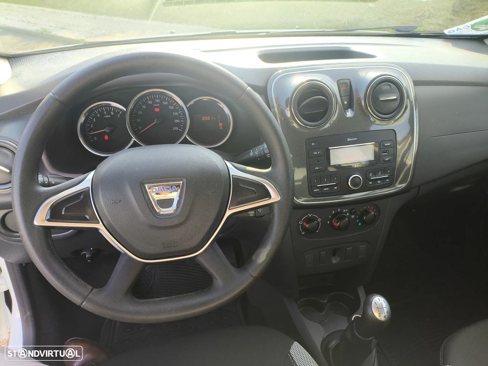 Dacia Sandero SCe 75 Essentiel - 10