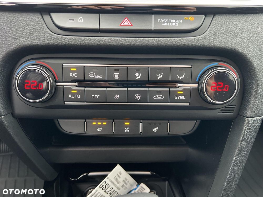 Kia Ceed - 23