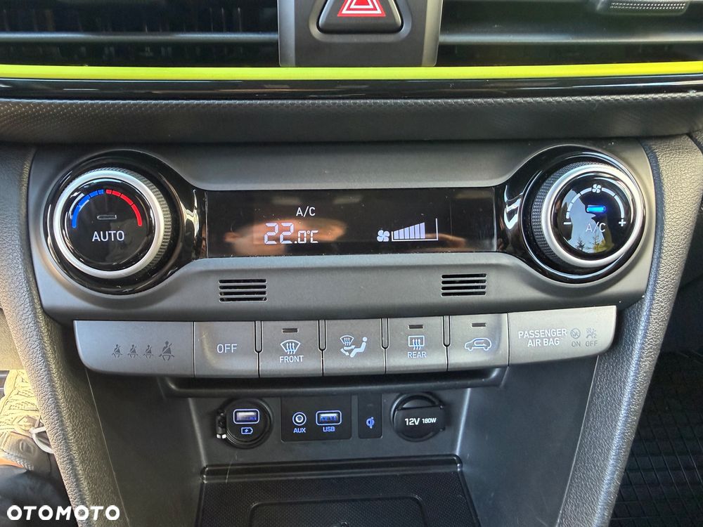 Hyundai Kona - 23