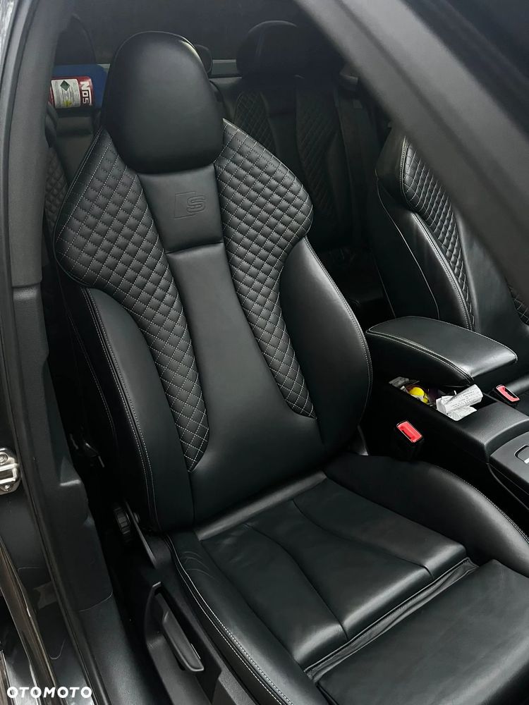 Audi S3 Limousine S tronic - 19