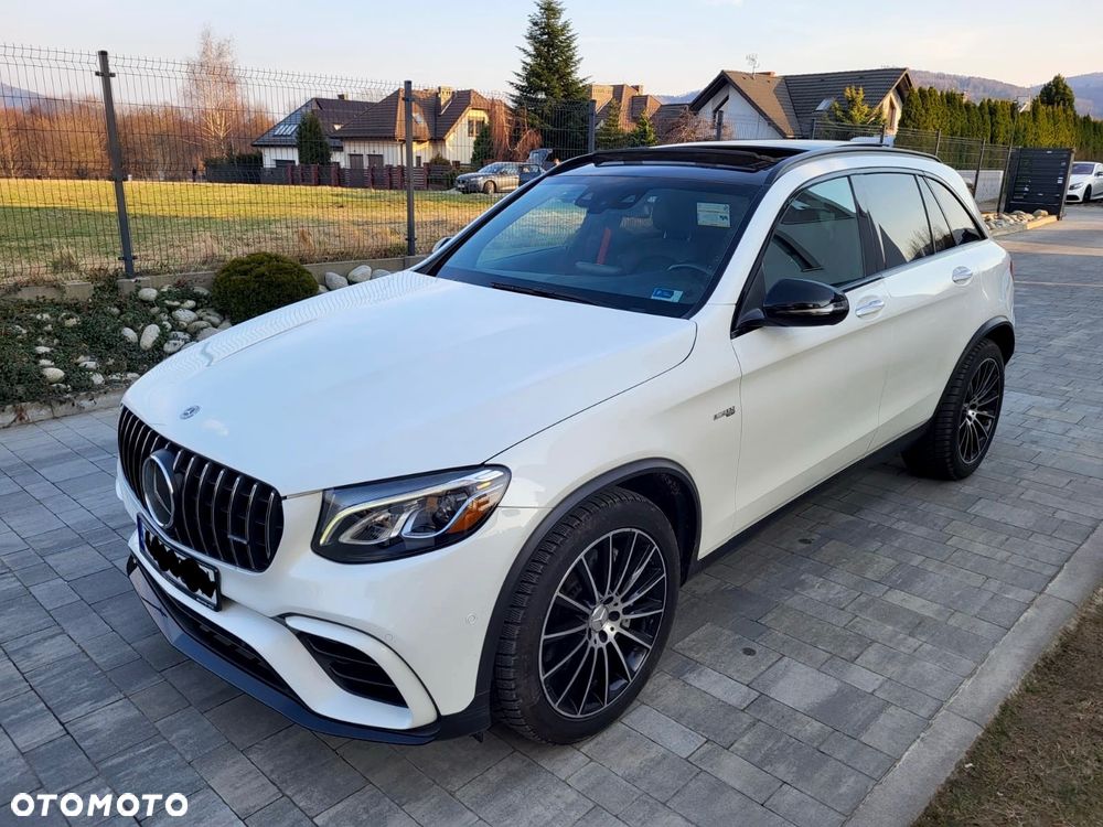 Mercedes-Benz GLC - 1