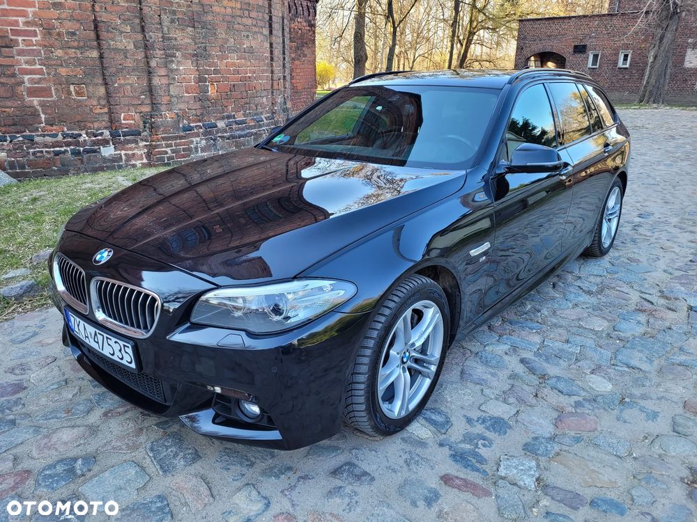 BMW Seria 5 530d xDrive Sport-Aut Luxury Line - 2