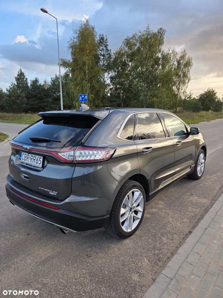 Ford Edge - 8