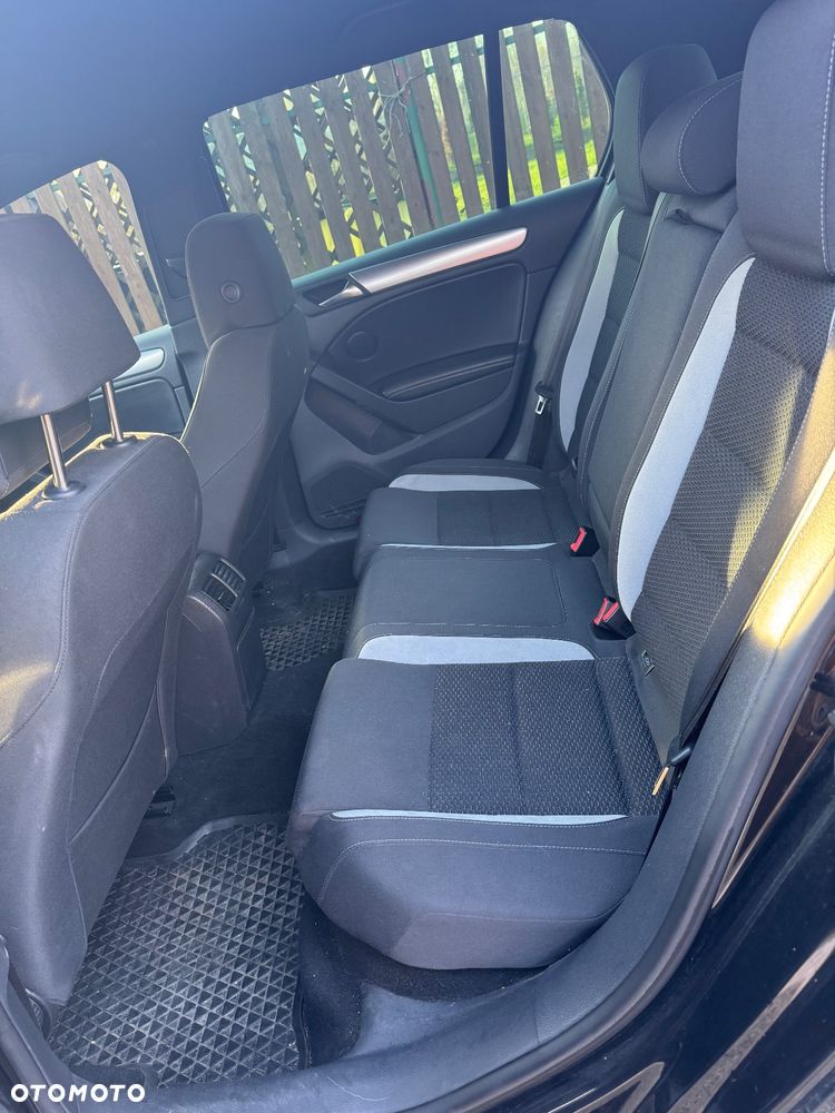 Volkswagen Golf - 13