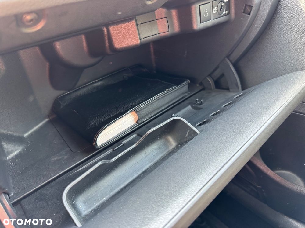 Volkswagen Polo 1.4 FSI Highline - 24