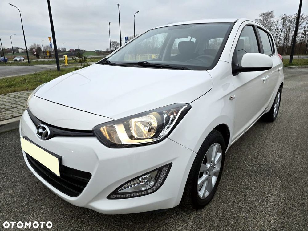 Hyundai i20 1.1 CRDi Comfort - 4