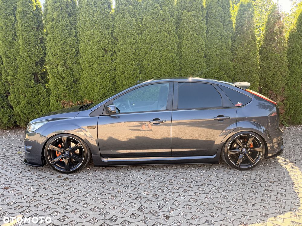 Ford Focus - 2
