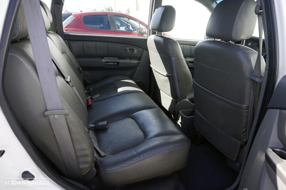 Kia Carens 2.0 CRDi EX Confort - 4