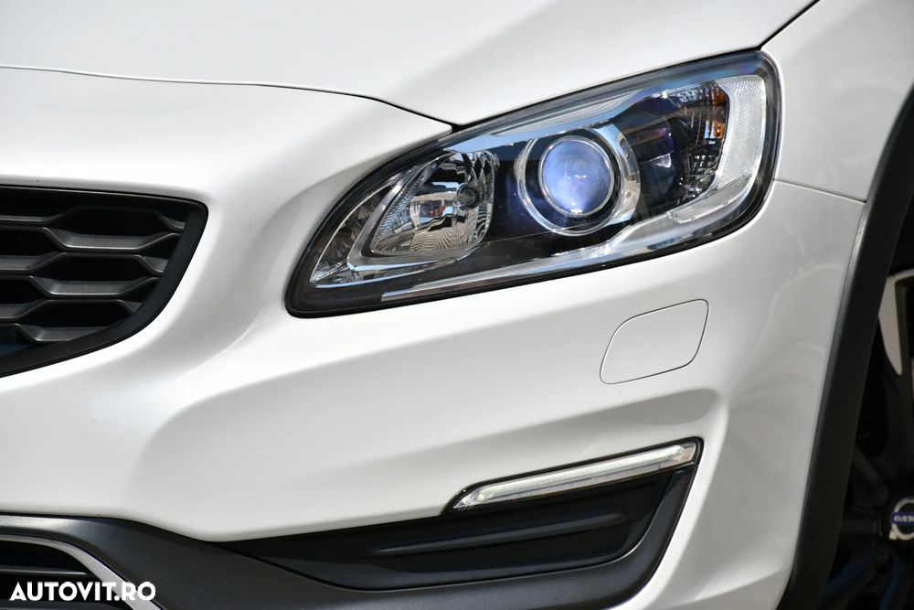Volvo V60 D4 Geartronic Summum - 15