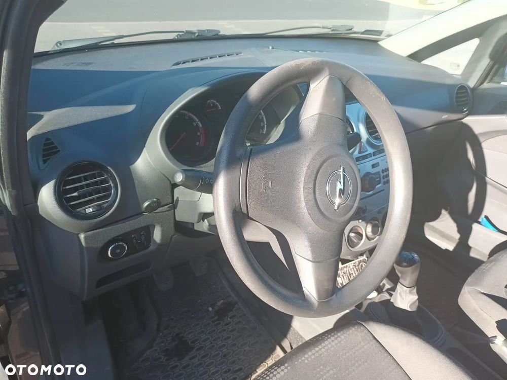 Opel Corsa 1.2 16V Edition / Active - 7