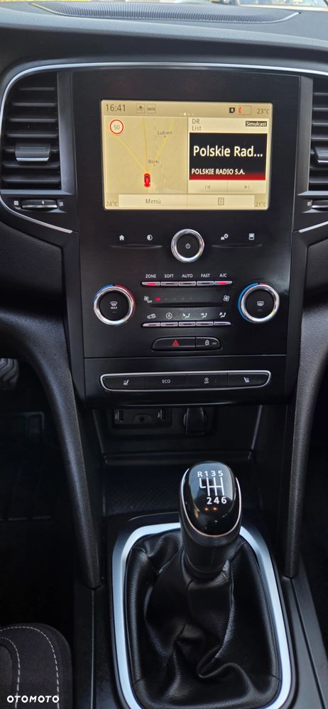 Renault Megane BLUE dCi 115 INTENS - 29