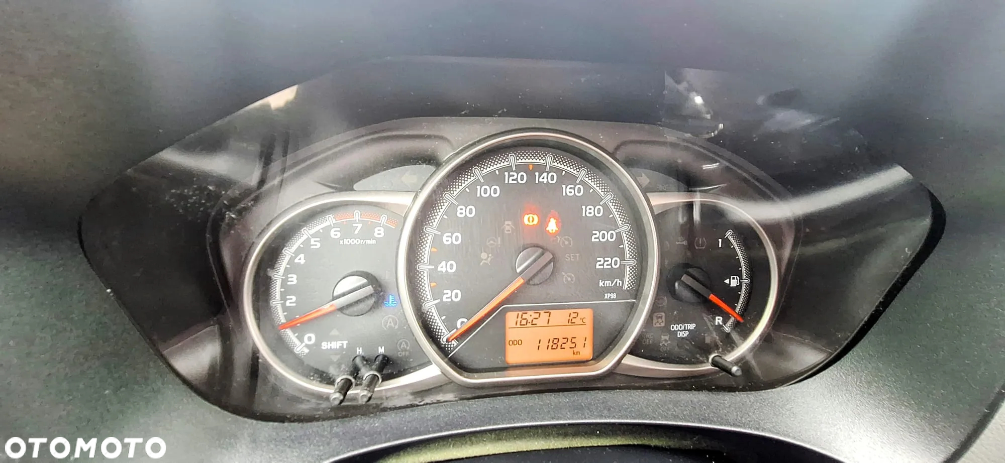 Toyota Yaris 1.33 Dynamic - 8