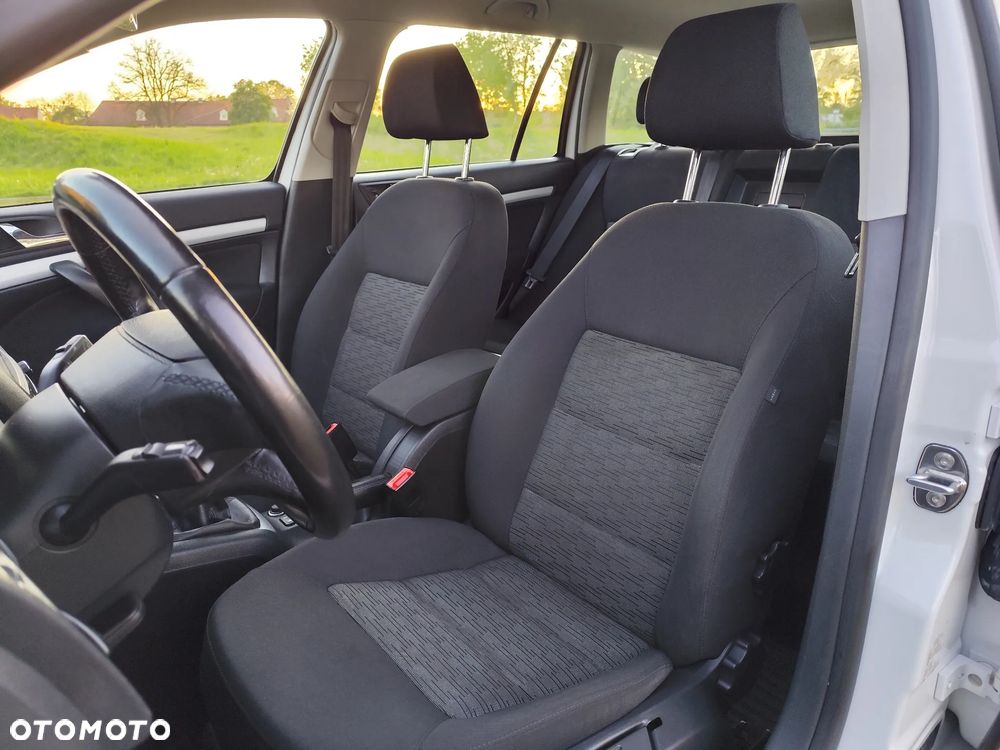 Skoda Octavia 1.4 TSI IMPULS EDITION - 10