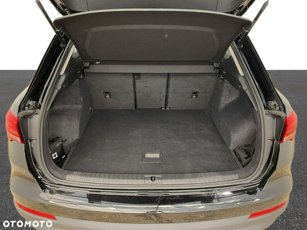Audi Q3 - 12