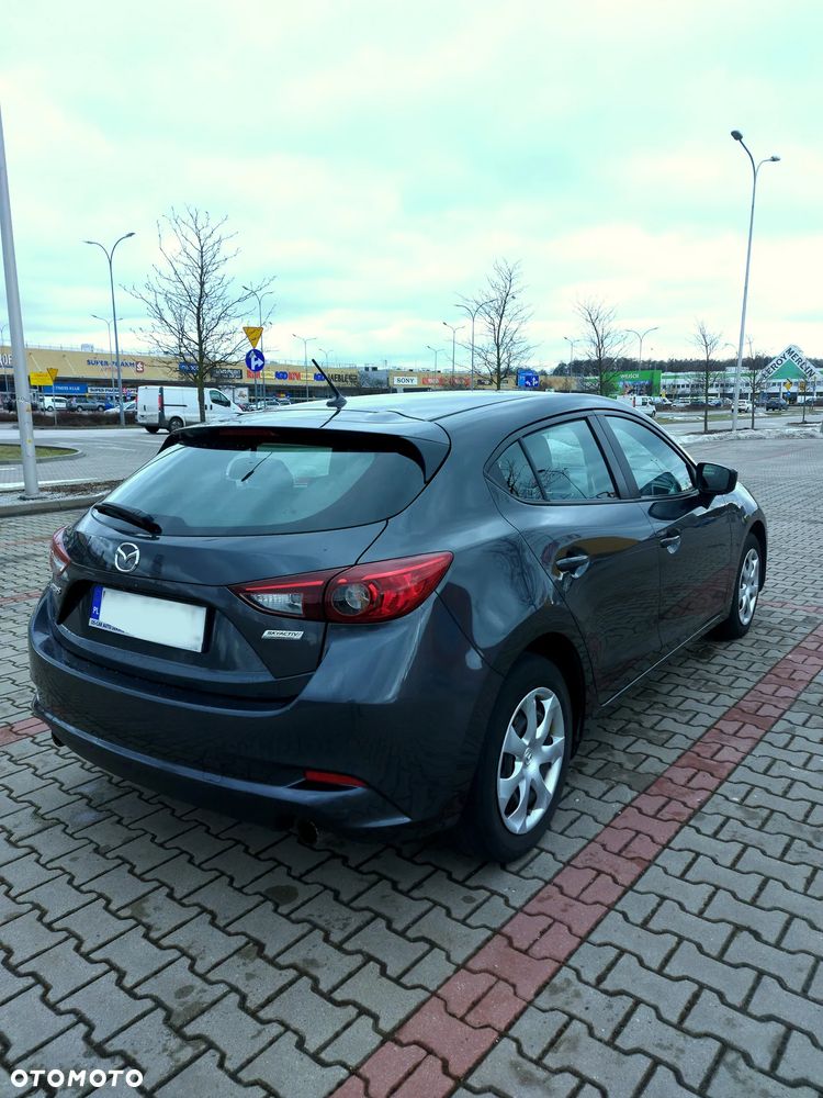 Mazda 3 - 8