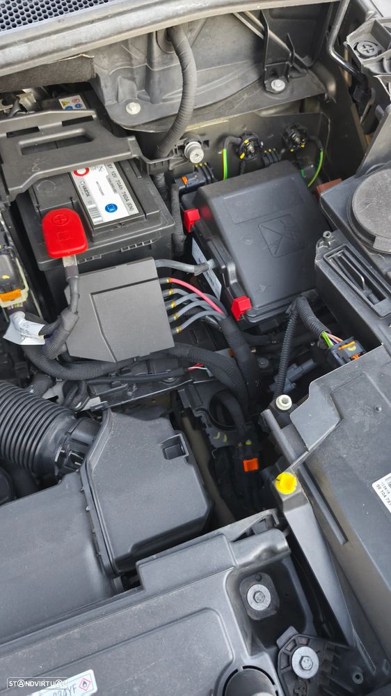 Peugeot 3008 1.5 BlueHDi Active - 12